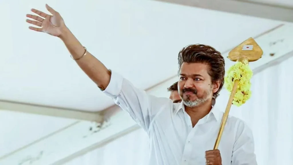 "உண்மையான ஜனநாயகம் உருவாக்குவோம்" - தொண்டர்களுக்கு விஜய் வழியுறுத்தல் , அரசியல் சூழல் சூடுபிடிப்பு