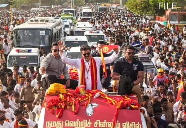 Game-Changer in Tiruppur! Vijay Announces Mega Benefits for Weavers, Farmers, MSMEs & Police Ahead of TN Polls 2026