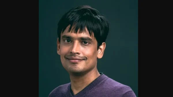 Srinivas Narayanan resigns from OpenAI and plans to return to India to care for his aging parents, marking a significant leadership change in the company.