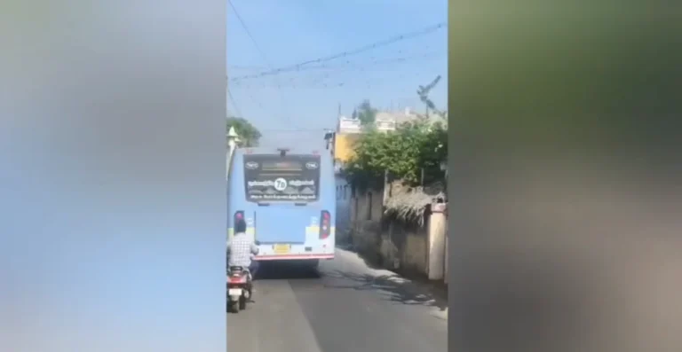 nellai-bus-digital-board-tvk-vijay-tamil-nadu-election-controversy