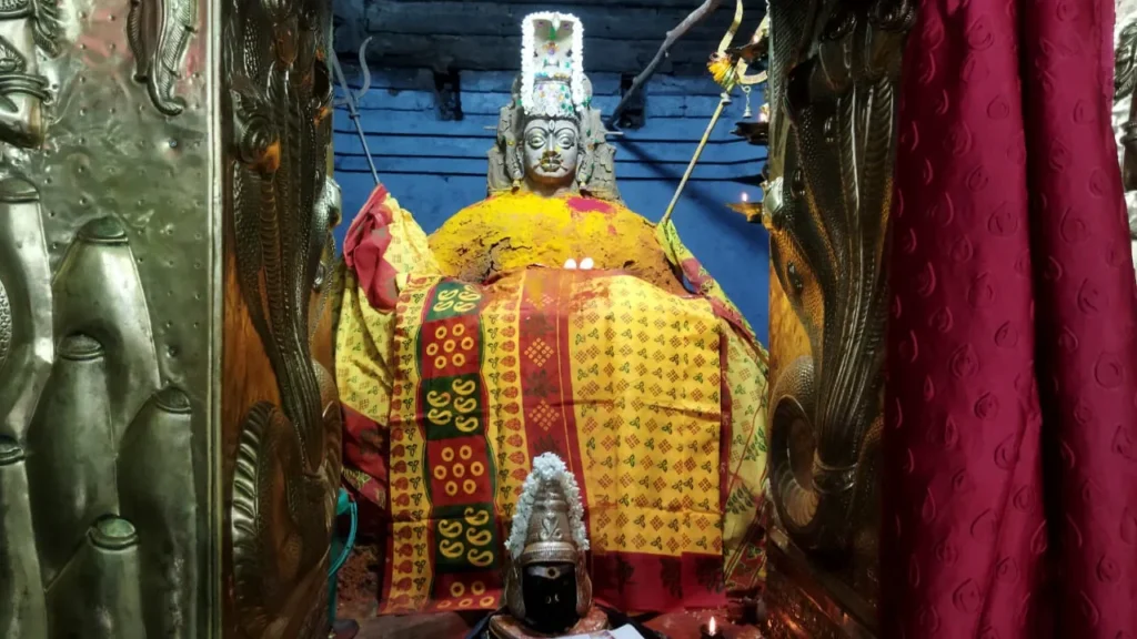 Thousands of devotees participate in the grand Chithirai Therottam 2026 at Koliyanur Puthuvai Amman Temple in Viluppuram, pulling the 60-feet chariot in a massive display of devotion