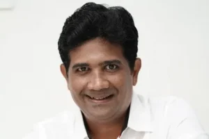 திமுகவில் “60 வயதுக்கு மேல் இடமில்லை” விவாதம்: டாக்டர் எழிலன் பதிவு அரசியலில் கிளப்பிய புதிய புயல்