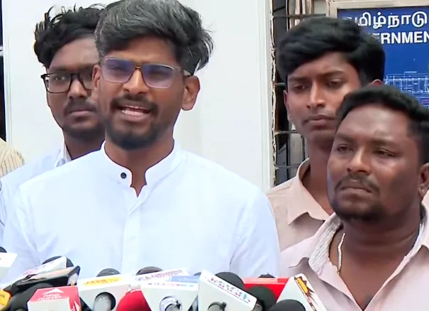 முதல்வர் விஜய் மாணவர் சங்க சந்திப்பு : RTE, இருமொழிக் கொள்கையில் உறுதி முதல்வர் சந்தித்த பின் சம்சீர் அகமது பேட்டி 25 image 392