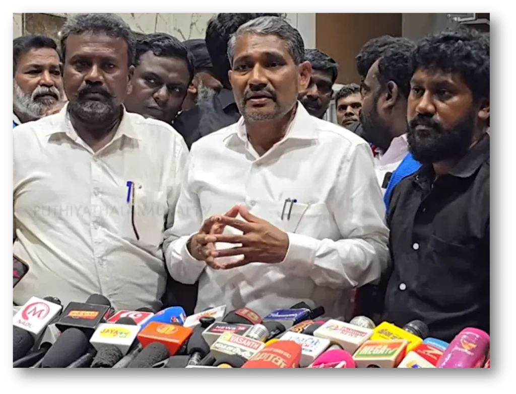 நெல்லை வன்முறை: நெட்டூரில் தனி காவல் நிலையம் அமைக்கப் பரிந்துரை; பாதிக்கப்பட்டோருக்கு அரசு என்றும் துணை நிற்கும் – சமூக நலத்துறை அமைச்சர் உறுதி 1 இனி சாதி கலவரங்கள் நடக்காது! புதிய போலீஸ் Force குறித்து அமைச்சர் வன்னியரசு பரபரப்பு அறிவிப்பு
